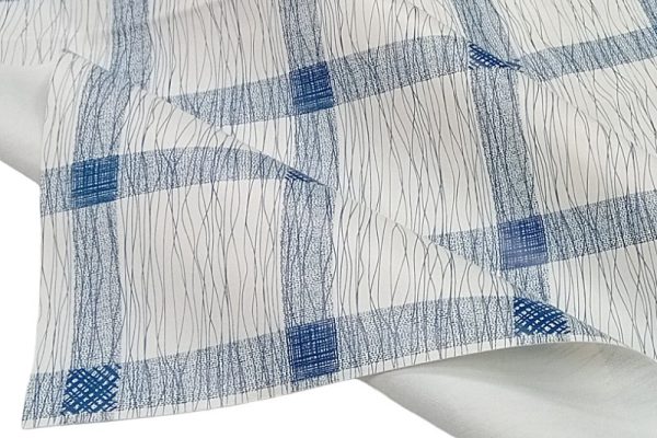 Viaszos vászon asztalterítő - 180x140 cm(kocka, hullámos vonal), kék-fehér
